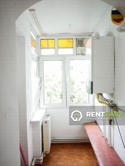 De inchiriat ! Apartament cu trei camere situat pe Bulevardul Independentei