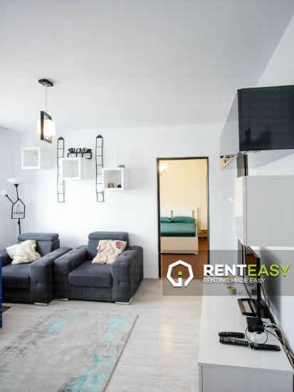 De inchiriat ! Apartament cu trei camere situat in zona Podu Ros - Splai Bahlui