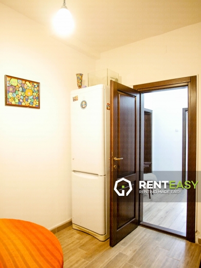 De inchiriat ! Apartament cu trei camere situat in zona Copou - Liceul Negruzzi