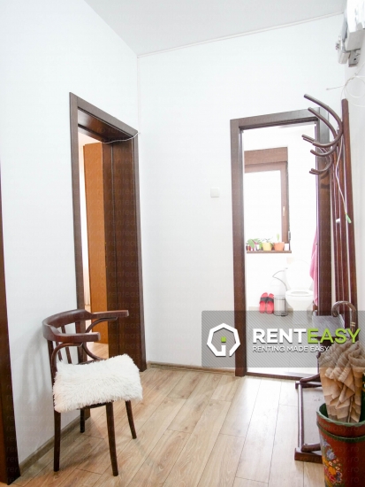 De inchiriat ! Apartament cu trei camere situat in zona Copou - Liceul Negruzzi
