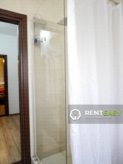 De inchiriat ! Apartament cu trei camere situat in zona Copou - Liceul Negruzzi