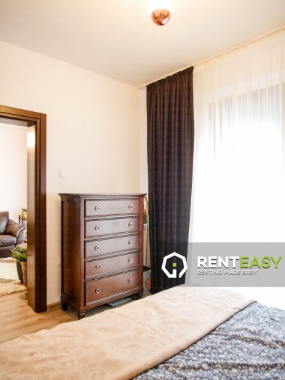 De inchiriat ! Apartament cu trei camere situat in zona Copou - Liceul Negruzzi