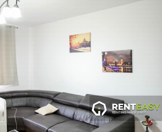 De inchiriat ! Apartament cu trei camere situat pe Bulevardul Independentei