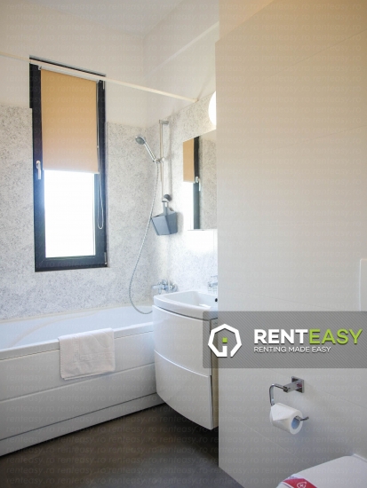 Prima inchiriere!Apartament cu o camera situat in bloc nou in zona Podul de Fier