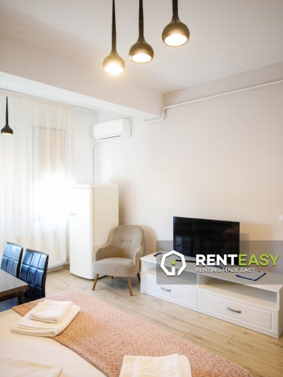 Prima inchiriere!Apartament cu o camera situat in bloc nou in zona Podul de Fier