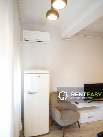 Prima inchiriere!Apartament cu o camera situat in bloc nou in zona Podul de Fier