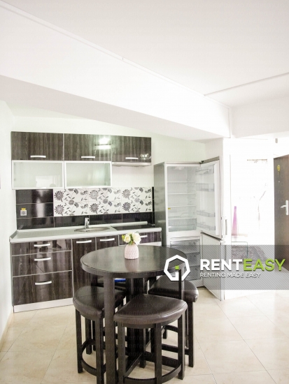 Apartament cu 2 camere de inchiriat in bloc nou situat in zona Palas