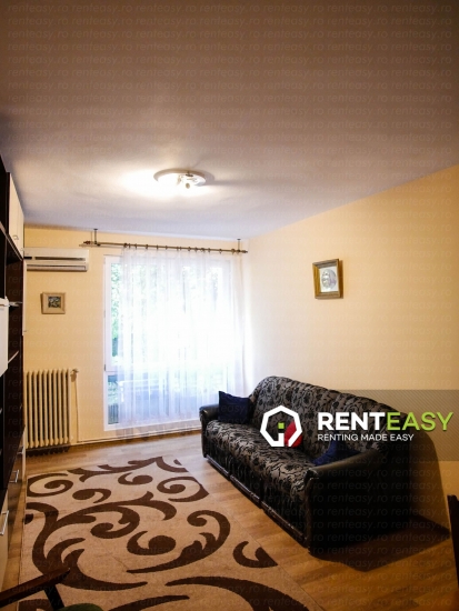 De inchiriat ! Apartament decomandat cu trei camere situat in zona Piata Unirii