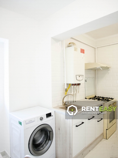 Apartament cu 2 camere situat in zona Arcu - Billa