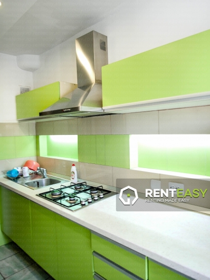 De inchiriat ! Apartament cu doua camere situat pe Bulevardul Independentei - UMF