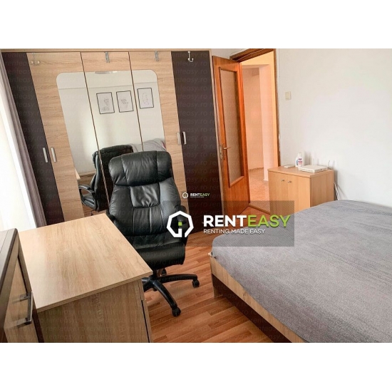 Apartament cu 3 camere situat pe Bulevardul Independentei, 600 euro