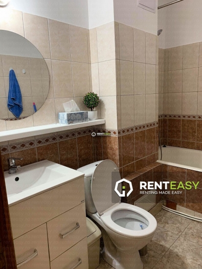 Apartament cu 3 camere situat pe Bulevardul Independentei, 600 euro