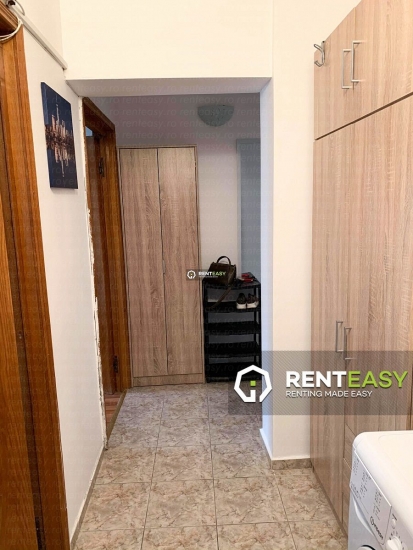 Apartament cu 3 camere situat pe Bulevardul Independentei, 600 euro