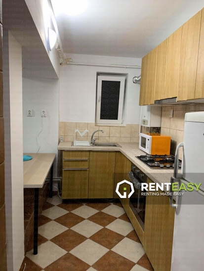 De inchiriat apartament 3 camere, Piata Unirii