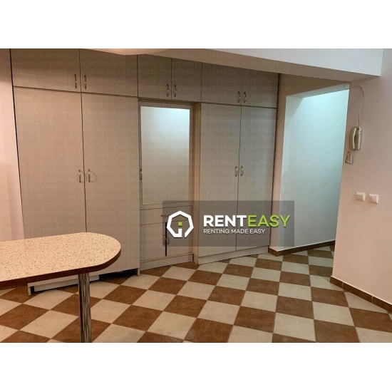 De inchiriat apartament 3 camere, Piata Unirii