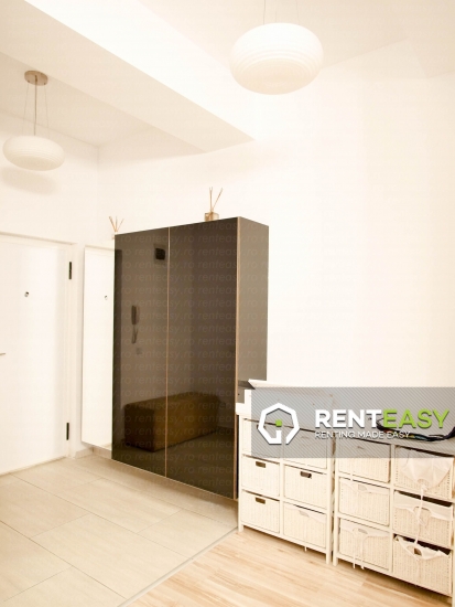 De inchiriat! Apartament 3 camere pe Independentei.