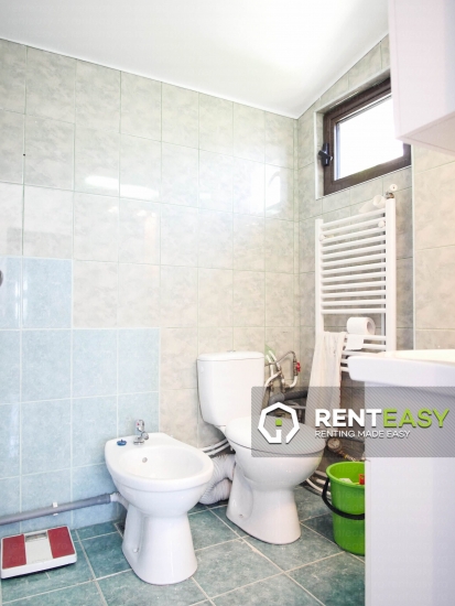 De inchiriat! Apartament 2 camere, zona Targu Cucu.