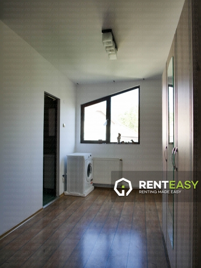 De inchiriat! Apartament 2 camere, zona Targu Cucu.