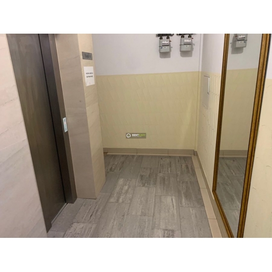 De inchiriat! Apartament 3 camere, zona UMF.