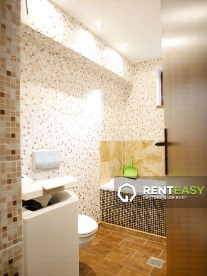 De inchiriat! Apartament 3 camere zona Nicolina.