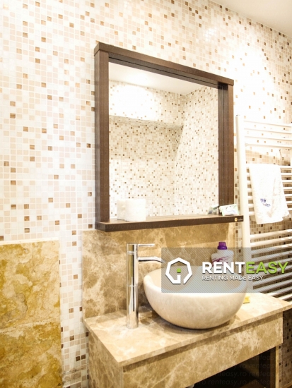 De inchiriat! Apartament 3 camere zona Nicolina.