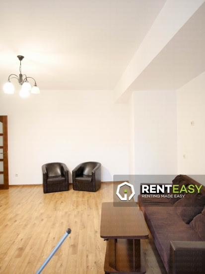 De inchiriat! Apartament 3 camere zona Pacurari.