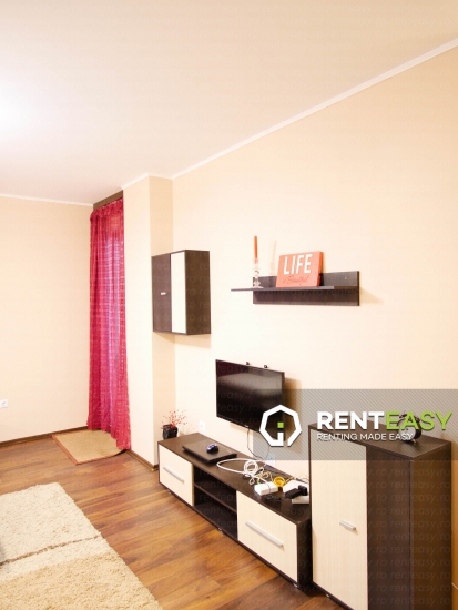 De inchiriat! Apartament 2 camere, zona Mitropolie.