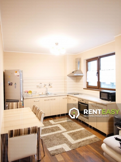 De inchiriat! Apartament 2 camere, zona Mitropolie.