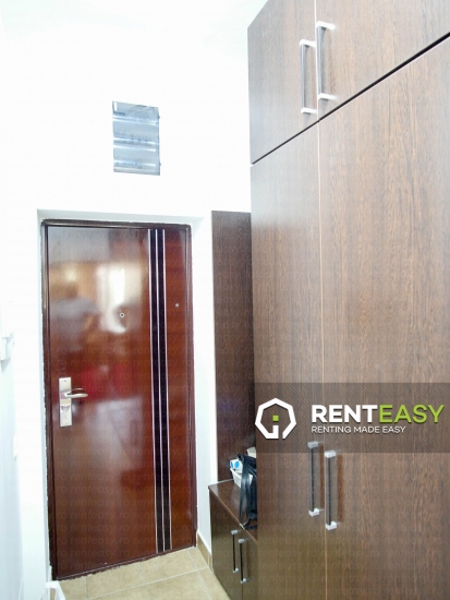 De inchiriat! Apartament 2 camere zona Sararie!