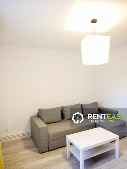 De inchiriat! Apartament 2 camere zona Hala Centrala.