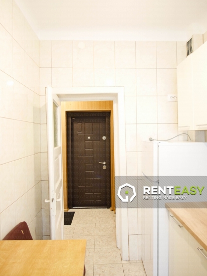 De inchiriat ! Apartament cu doua camere situat in zona UMF