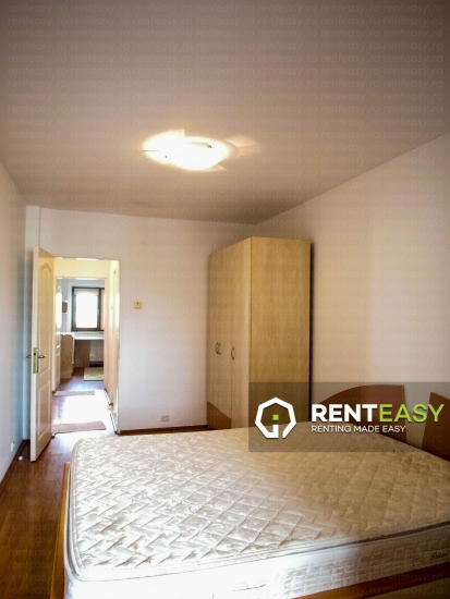 De inchiriat! Apartament 3 camere, zona Hala Centrala!