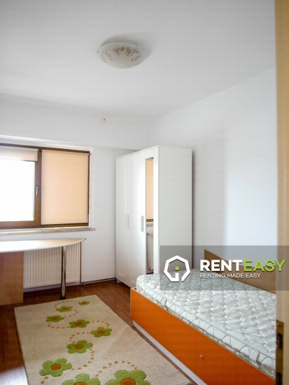 De inchiriat! Apartament 3 camere, zona Hala Centrala!