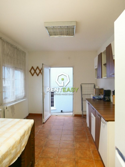 Casa cu 5 camere Podul de Fier - Statia Padurii