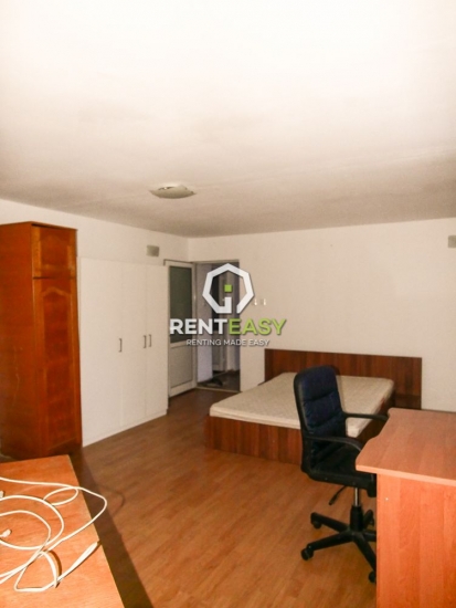 Casa cu 5 camere Podul de Fier - Statia Padurii