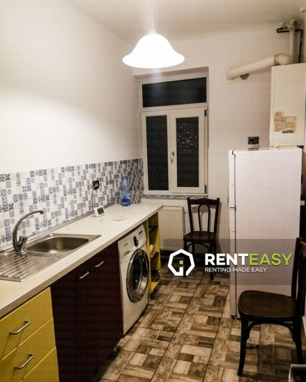 De inchiriat ! Apartament decomandat cu doua camere situat in zona Cuza-Voda