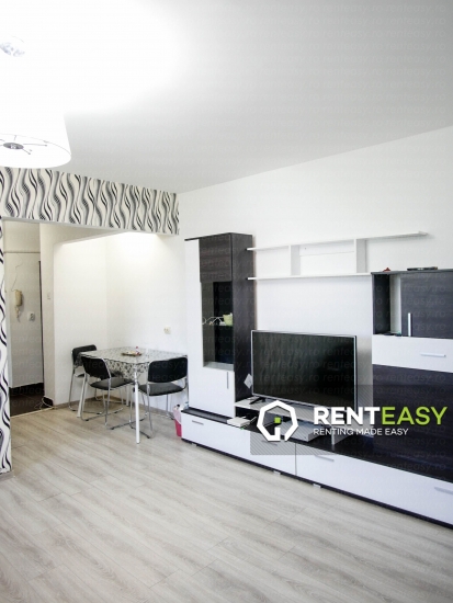De inchiriat ! Apartament cu trei camere situat in zona Bucsinescu