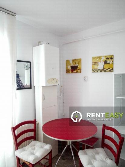 De inchiriat ! Apartament cu doua camere situat in zona Centru - Piata Unirii