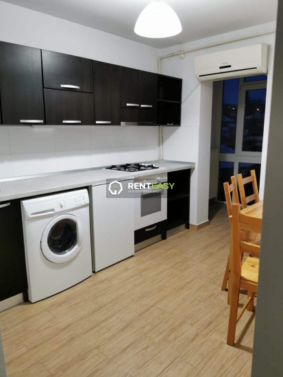 De inchiriat ! Apartament cu o camera situat in zona Podul de Fier