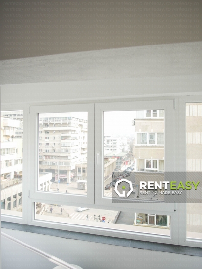 De inchiriat ! Apartament cu patru camere situat in zona Ultracentrala - Luceafarul