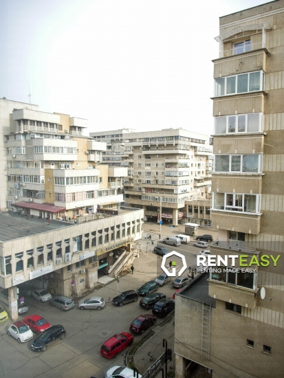 De inchiriat ! Apartament cu patru camere situat in zona Ultracentrala - Luceafarul