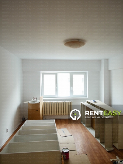 De inchiriat ! Apartament cu patru camere situat in zona Ultracentrala - Luceafarul