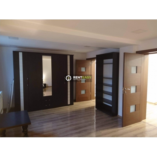 De inchiriat ! Apartament cu doua camere la casa situat in zona Copou
