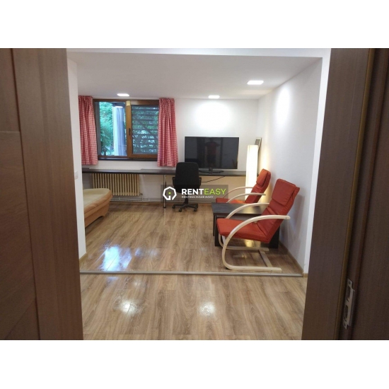 De inchiriat ! Apartament cu doua camere la casa situat in zona Copou