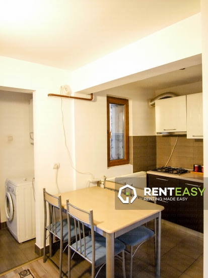 Apartament cu 3 camere de inchiriat situat in zona Centru - Piata Unirii