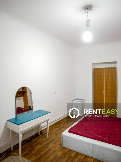 Apartament cu 2 camere de inchiriat situat in zona UMF - Bulevardul Independentei