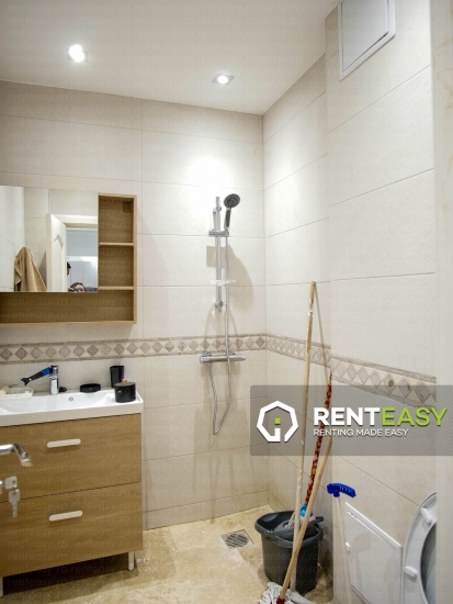 Prima inchiriere! Apartament cu 3camere situat in Piata Unirii