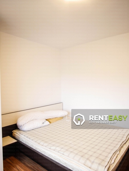 De inchiriat! Apartament cu trei camere situat in zona UMF