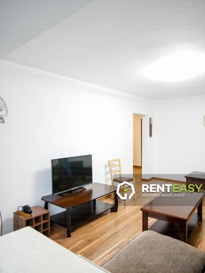 De inchiriat! Apartament cu trei camere situat in zona UMF