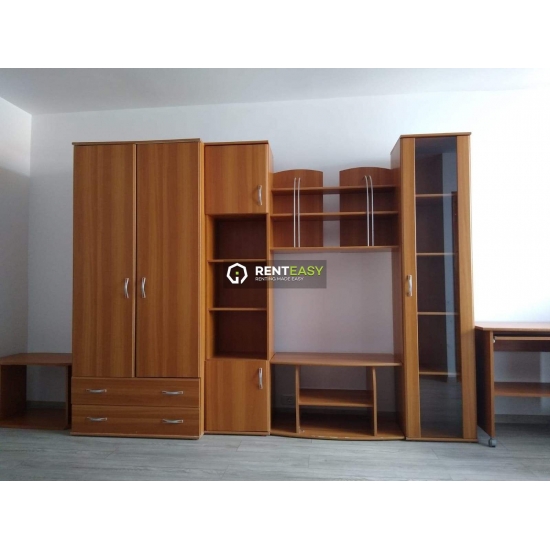 De inchiriat! Apartament cu o camera situat in zona Tatarasi